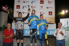 PODIO CATEGORIA 19 Y MAS BMX CON JULIO GOMEZ EN LO MAS ALTO PODIO 16