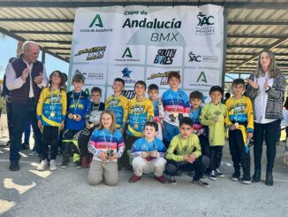 Almuñécar reúne a un centenar de pilotos en la Copa Andalucía BMX 2025