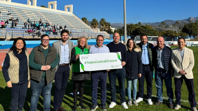 Almuñécar y la Copa de Andalucía de Fútbol Alevín se suman a los actos del «Día Contra el Cáncer» 2025