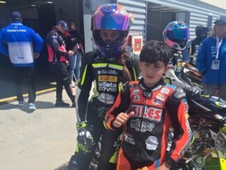 Los hermanos de La Herradura, Juan y Ángela Puertas, debutan con éxito en la Copa de España de MiniVelocidad 2025 en MotorLand Aragón