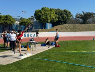 Más de 400 jóvenes participan en la jornada de Atletismo en Pista ‘Núñez Blanca – Fundación Caja Rural Granada’ de Almuñécar