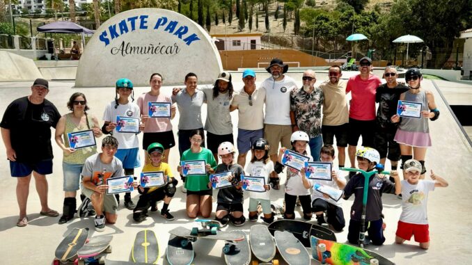 Almuñécar acoge con éxito la II Masterclass de Surfskate con el skater internacional Yojany Pérez Almuñécar acoge con éxito la II Masterclass de Surfskate con el skater internacional Yojany Pérez