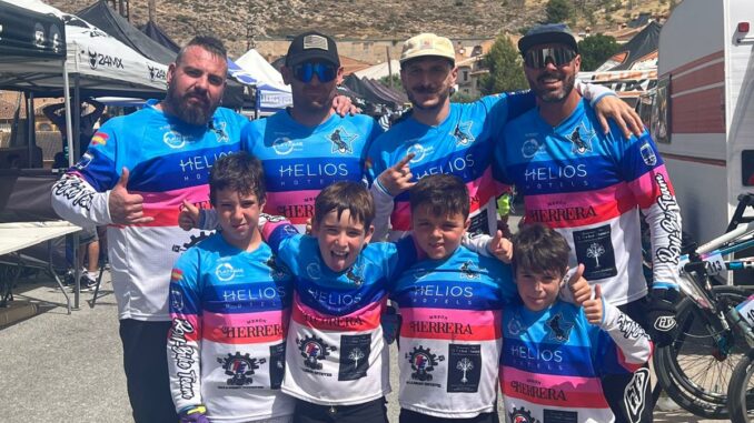 El R‑M Bike Team de Almuñécar consigue cinco podios en la final de la Copa de España BMX en Padul