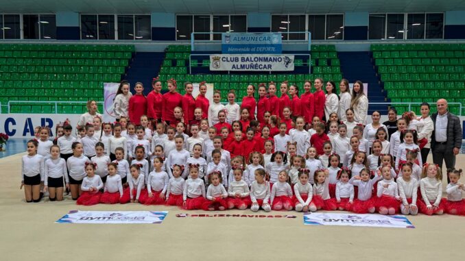 Exhibición Navidad Escuela Municipal Gimnasia Rítmica Almuñécar